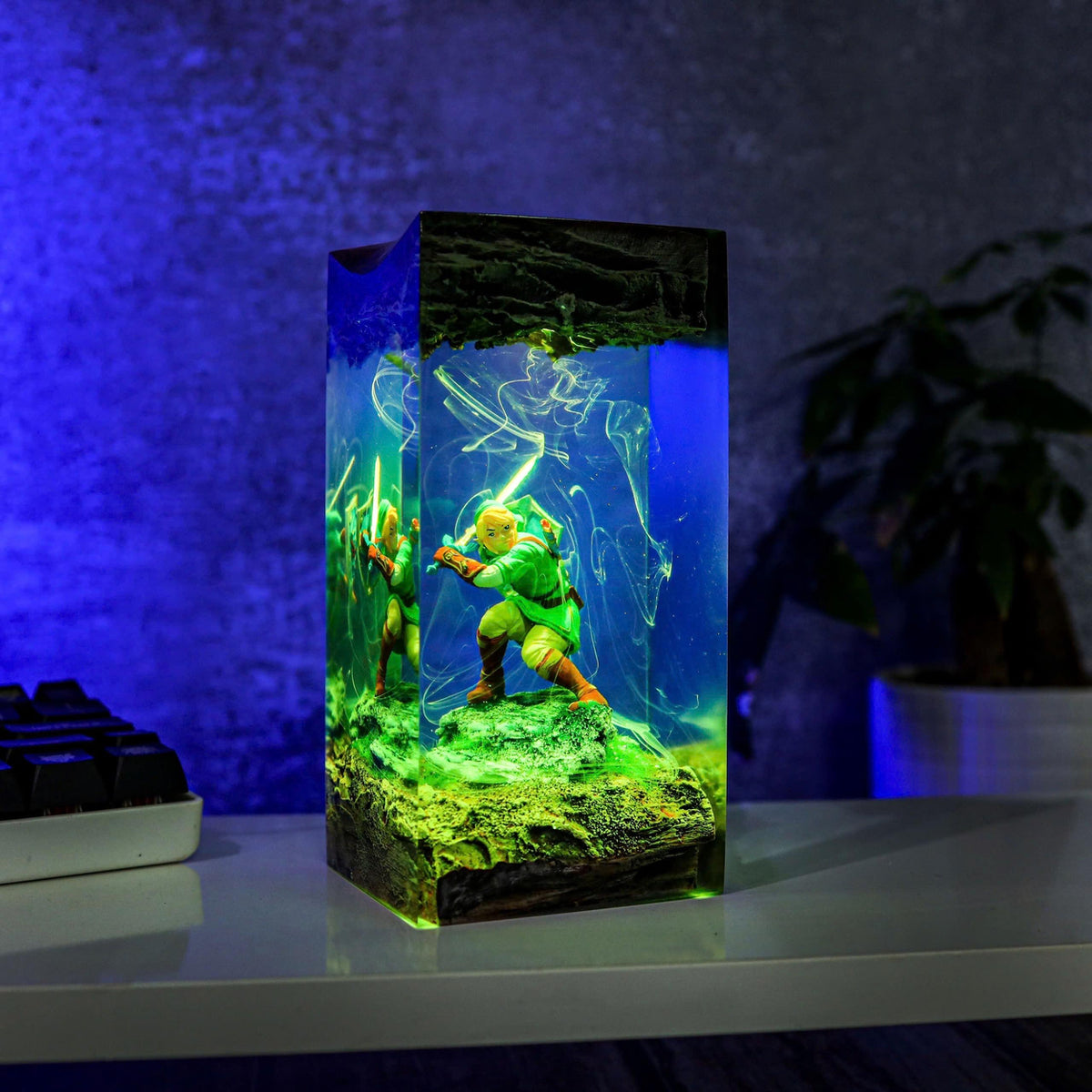 Zelda Link Resin Lamp - Master Sword Hylian Shield Cube Night Light