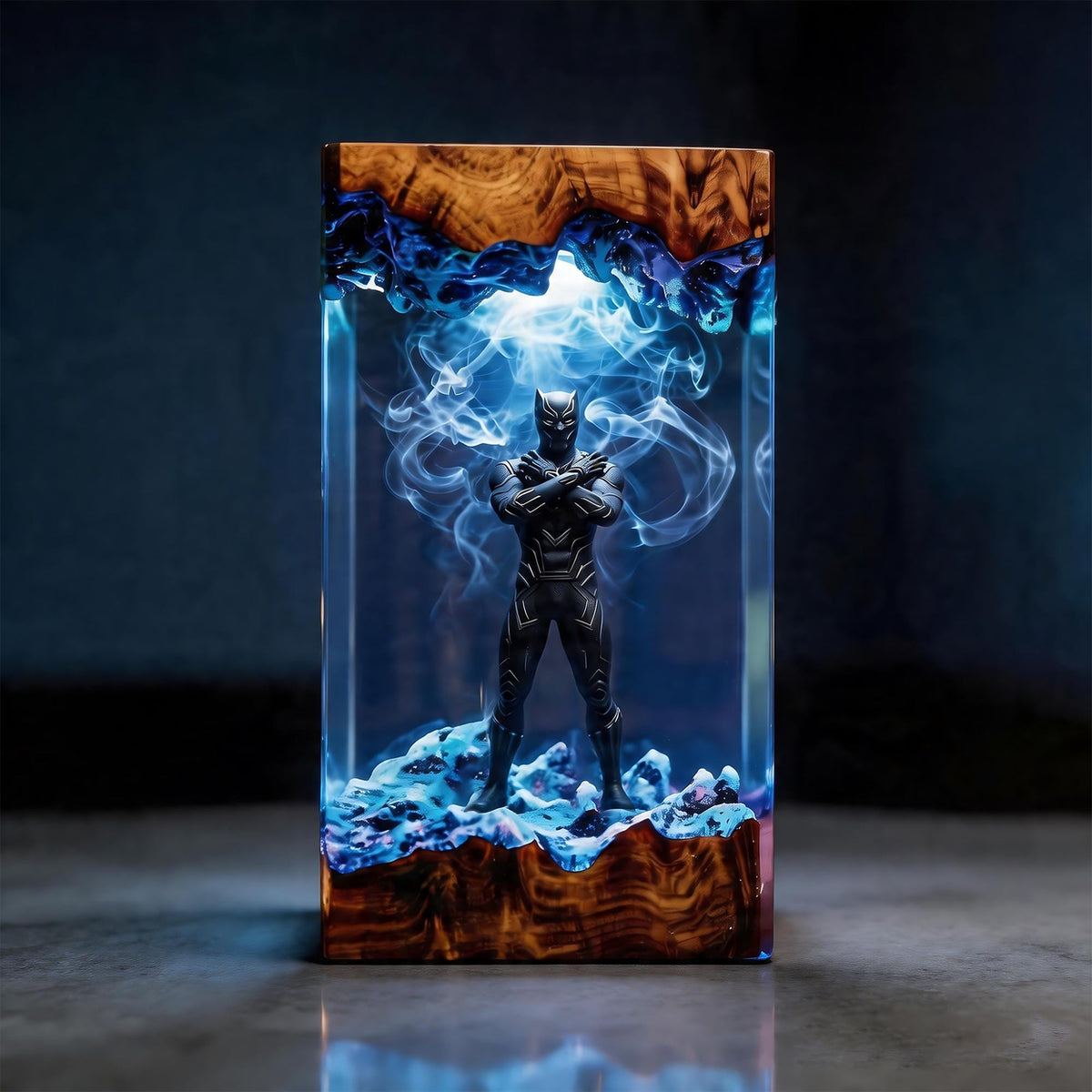 Black Panther Wakanda Forever Resin Lamp
