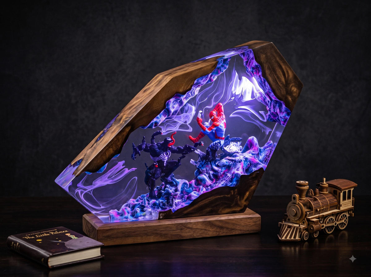 Spider-Man vs Venom Resin Lamp - Marvel Anime Night Light Room Decor