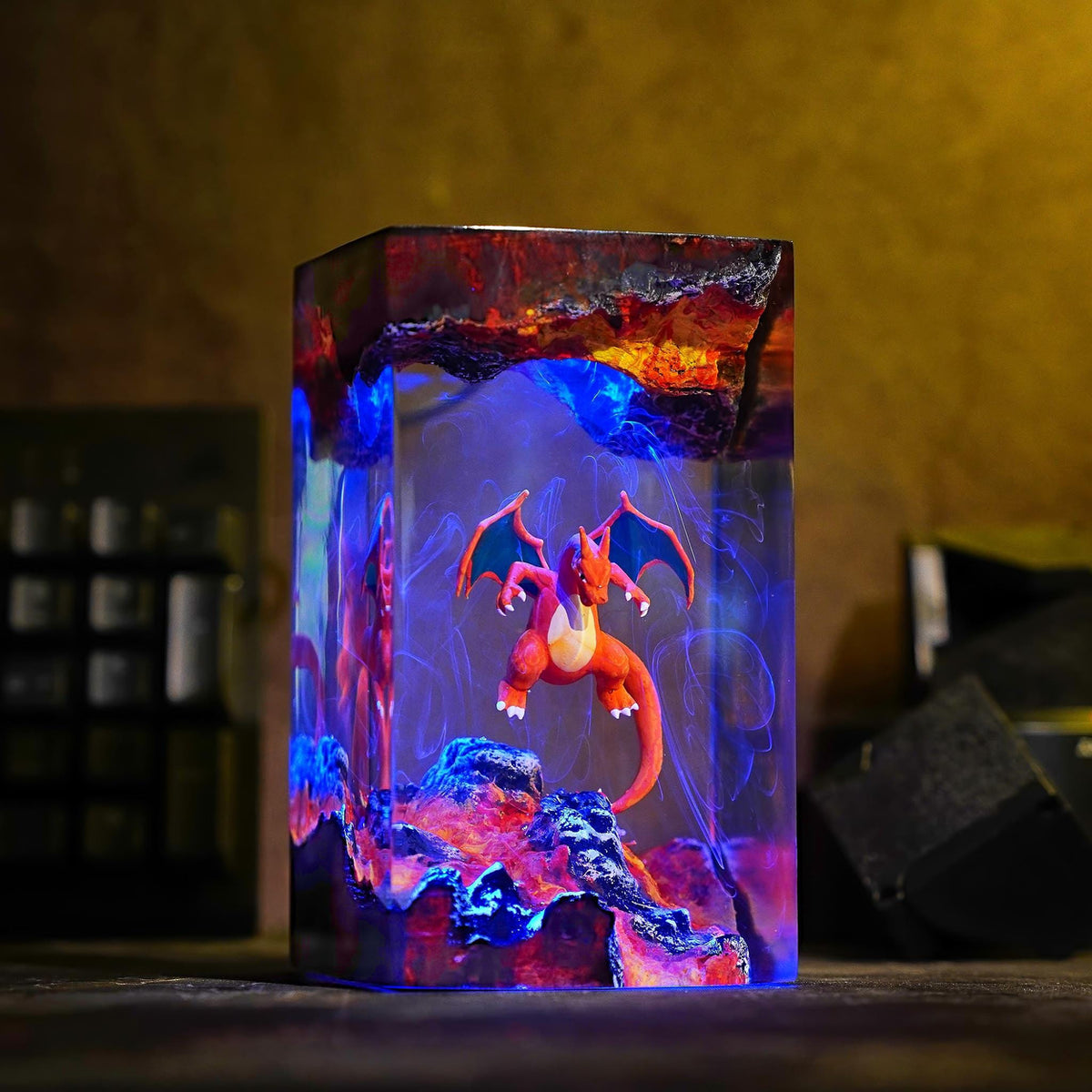Classic Pokémon Charizard Resin Lamp